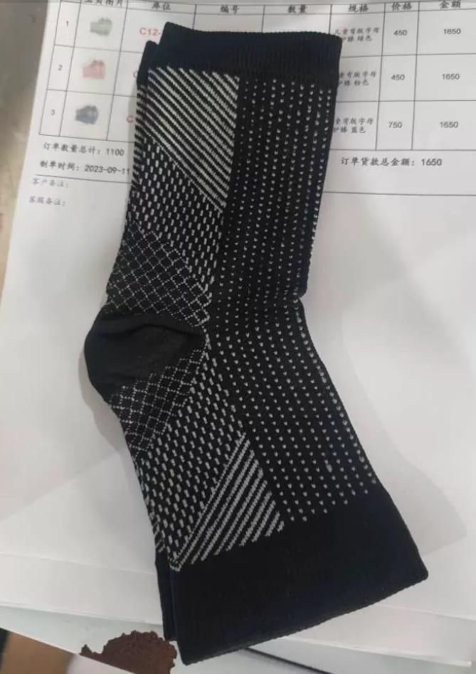 Neuropathy Relief Socks for Swollen Feet & Ankles – Unisex Soft Cotton