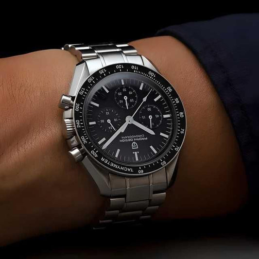 Men Silver Stainless Steel Strap Watch – Timeless Elegance on Your Wrist
